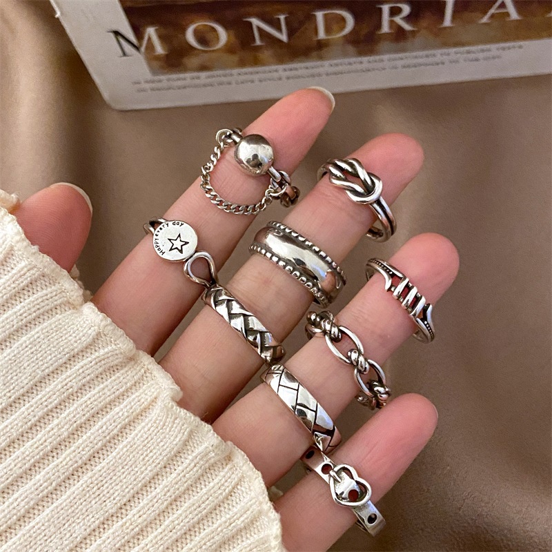 Nhẫn Mở Hình Trái Tim Màu Đen Phong Cách Cổ Điển Cho Nữ