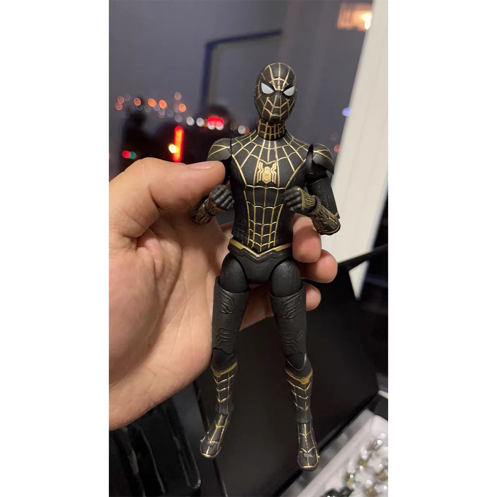 Mô hình Spider Man Black & Gold Suit ZD Toys chính hãng tỉ lệ 1:10