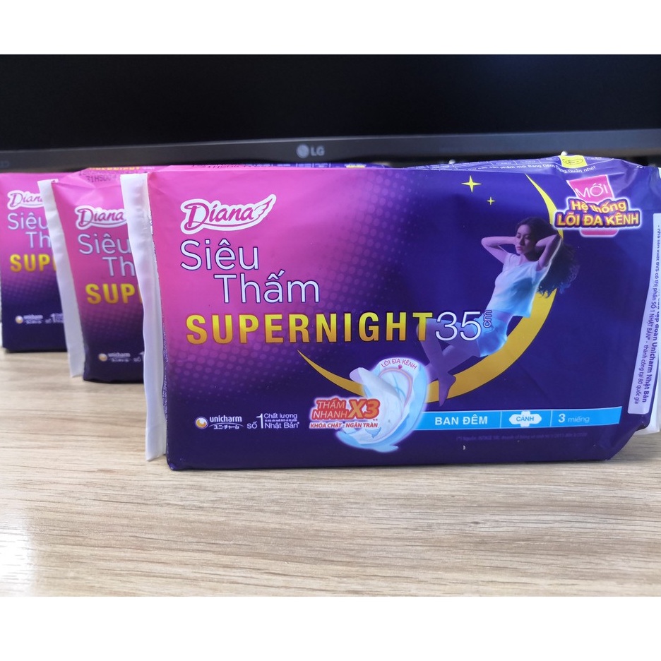 Diana Super Night Băng Vệ Sinh Ban Đêm Có Cánh [35cm -3 Miếng]/ BVS ban đêm