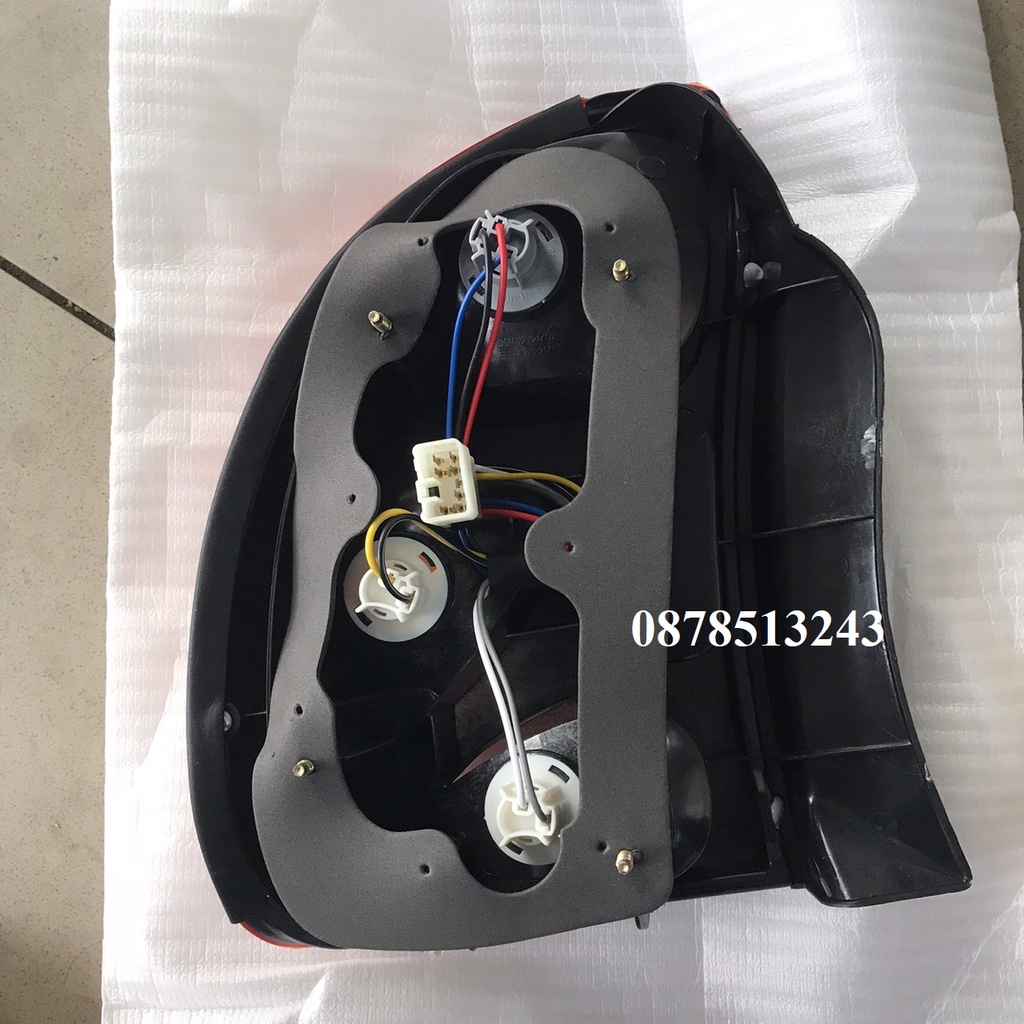 Đèn hậu Lanos