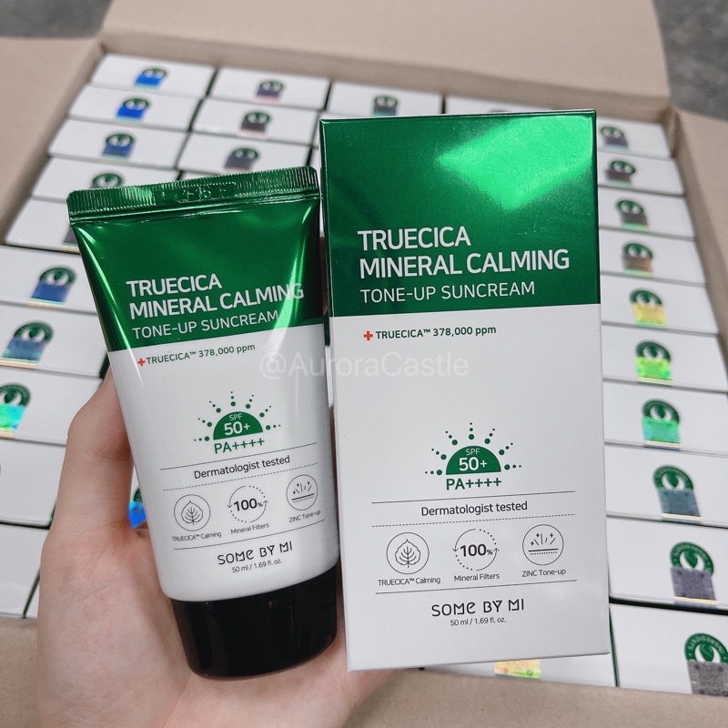 Kem chống nắng Truecica Mineral 100 Calming Suncream Some by mi