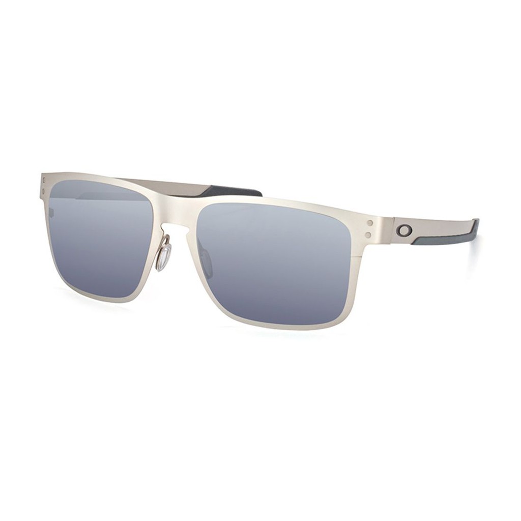 Kính mát Oakley OO4123 chính hãng, thiết kế dễ đeo bảo vệ mắt