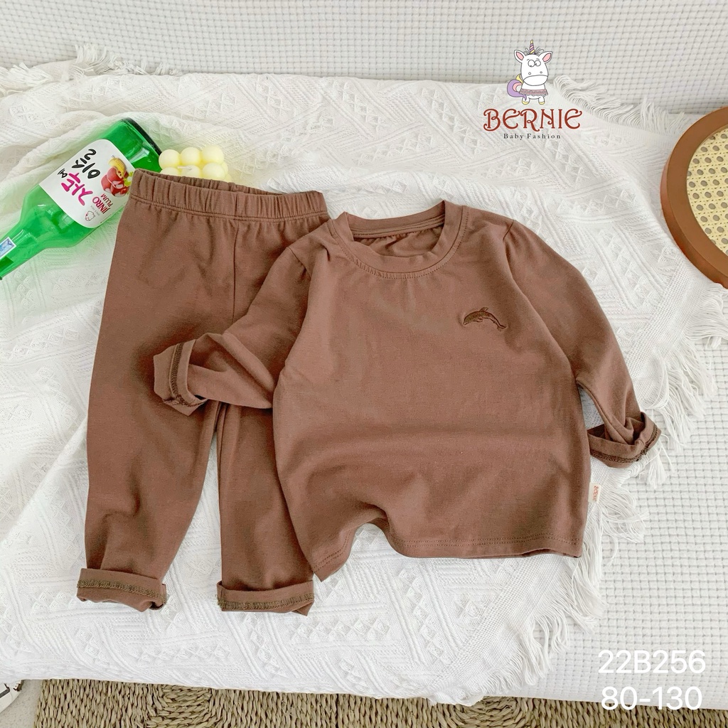Bộ cotton unisex dài tay cho bé, bộ thun tay dài trơn thêu hoạ tiết cá màu Bernie