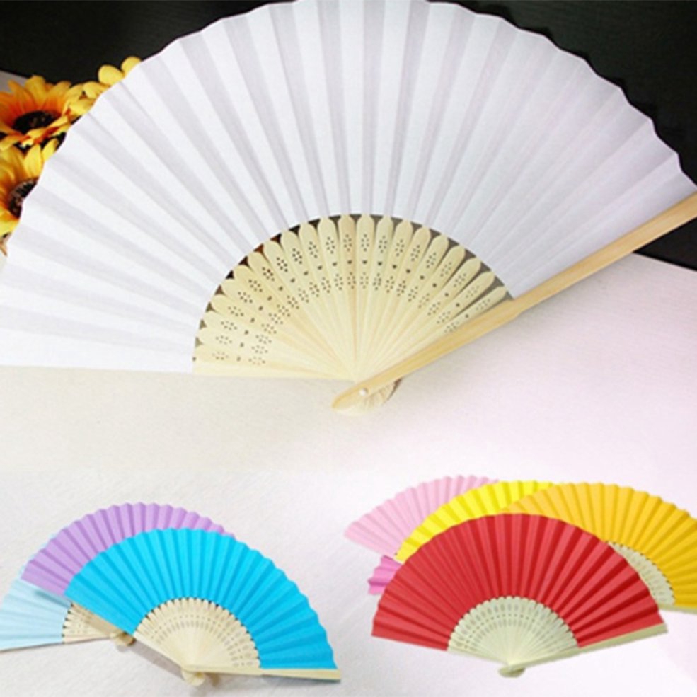 Quạt cầm tay đa năng bằng tre với màu sắc kiểu dáng Trung Hoa