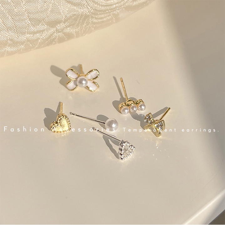 Đôi Bông Tai Hình Nơ Đính Ngọc Trai Thời Trang Dễ Thương Cho Nữ