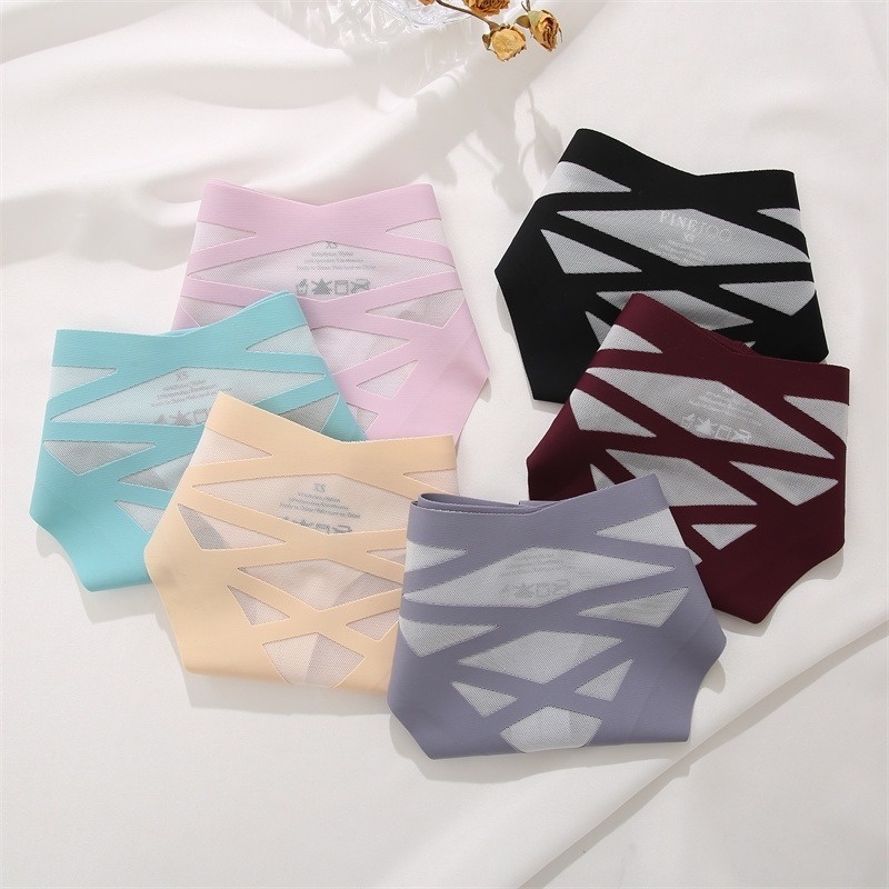 Quần lót nữ TakeTalk lọt khe quyến rũ