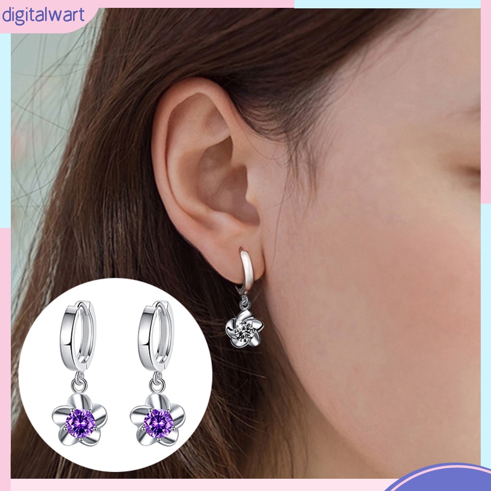 Hoa tai đính đá thời trang dành cho nữ