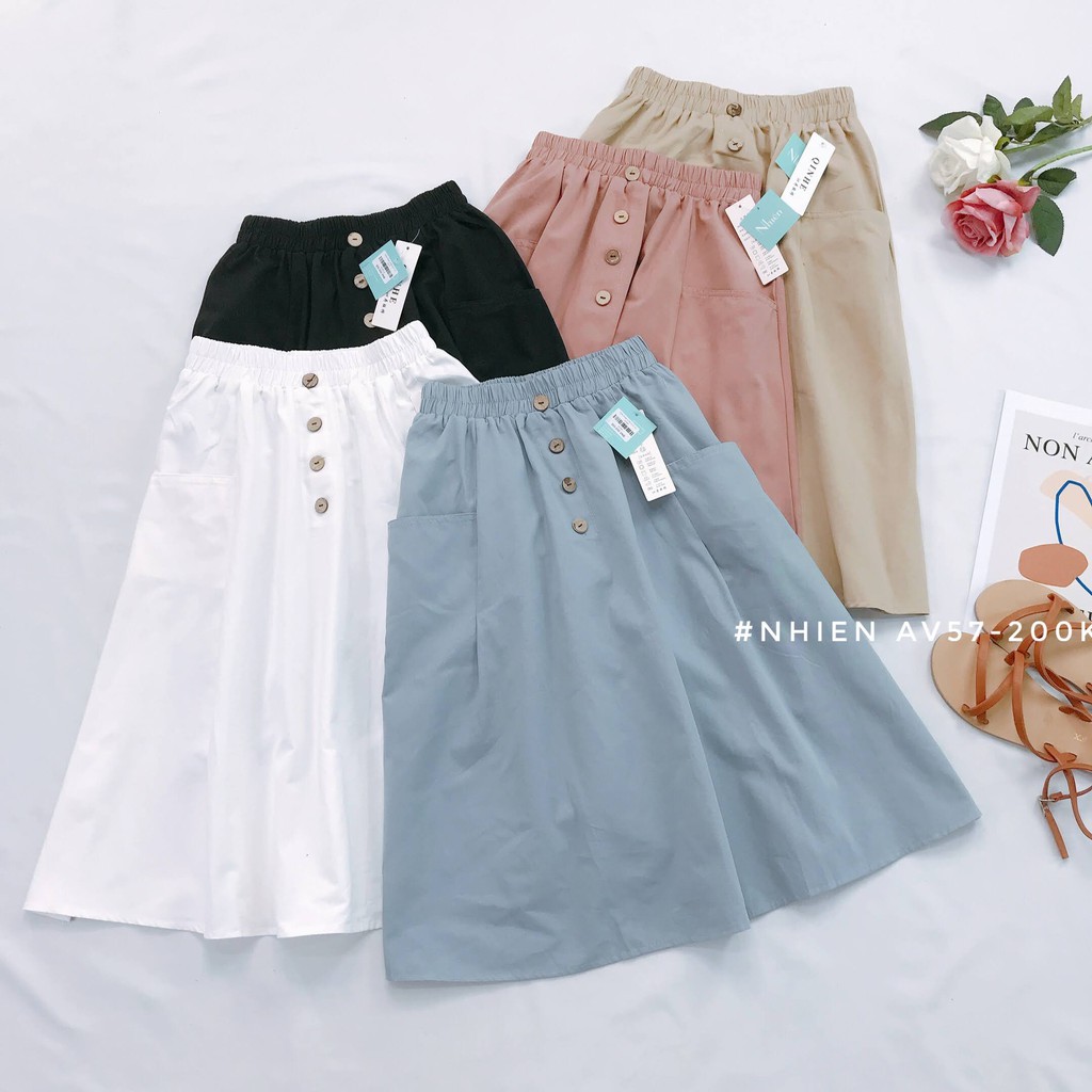 Chân váy xòe dài nút gỗ nhienvintage | AV57