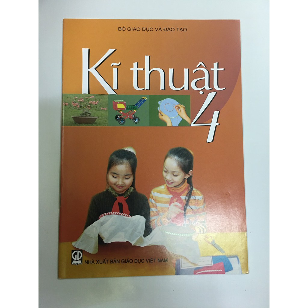 Sách - Kĩ thuật 4 ( kèm 1 cây bút chì )