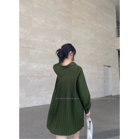 SISTERSISTER - BEST SELLER Áo sơ mi dập li thân sau Gossip