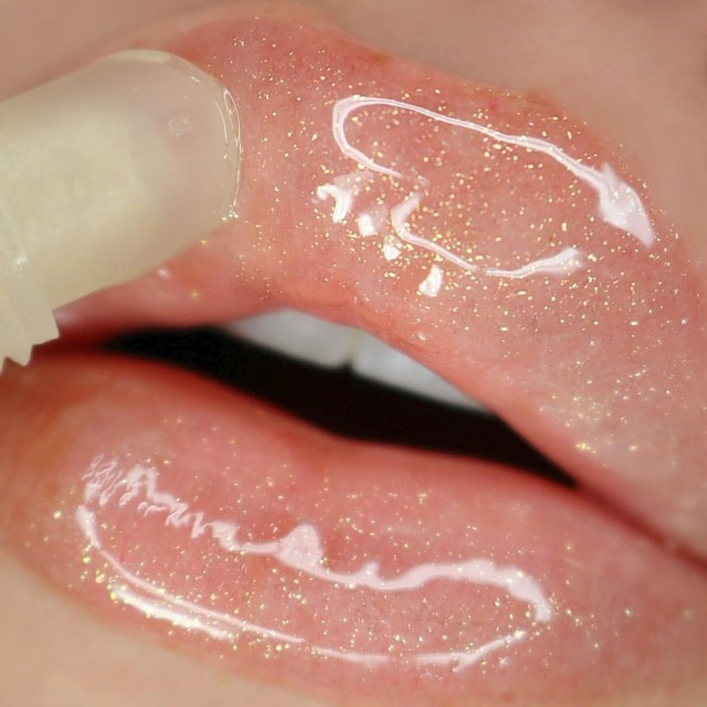 COLOURPOP Son bóng làm căng mọng môi  So Juicy Plumping Gloss