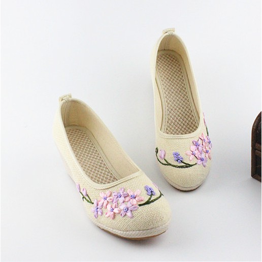Giày đế xuồng cói hoa nổi 8cm