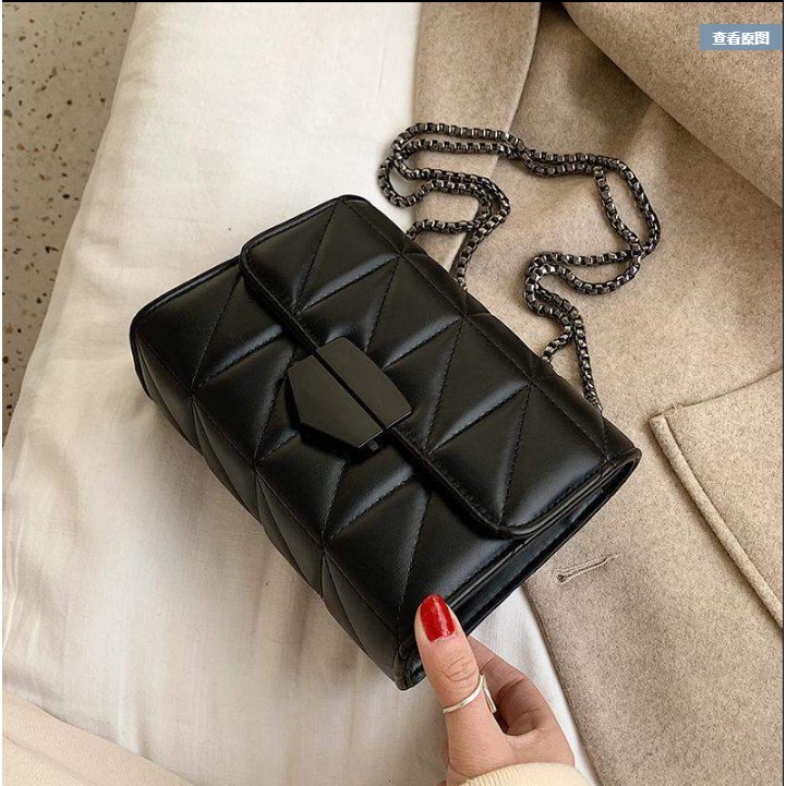 Túi Đeo Chéo Trần Trám Khóa Nữ - T001 | BigBuy360 - bigbuy360.vn