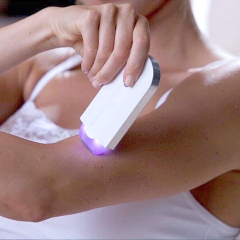 MÁY TRIỆT LÔNG VĨNH VIỄN MINI TẠI NHÀ NHƯ SPA TIA LASER FINISHING TOUCH