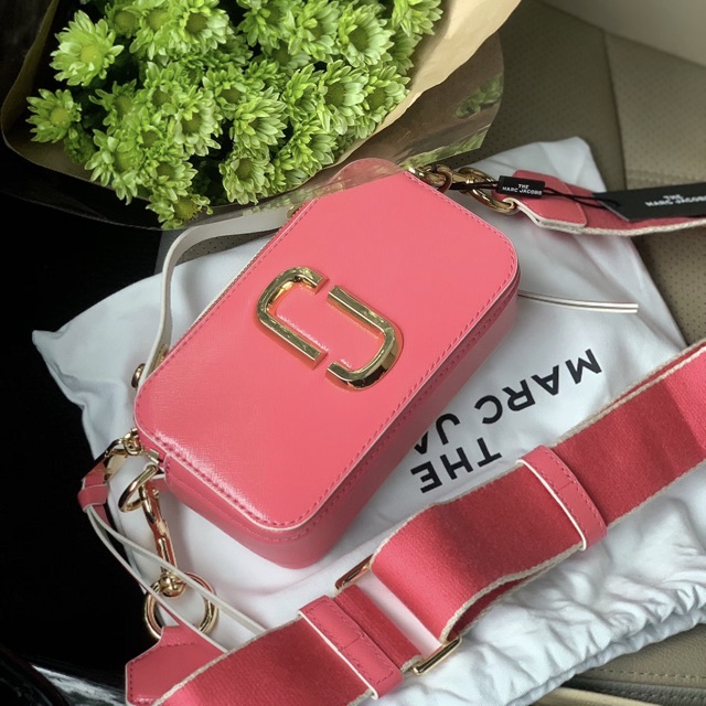 Túi Marc Jacobs Snapshot hồng trẻ trung