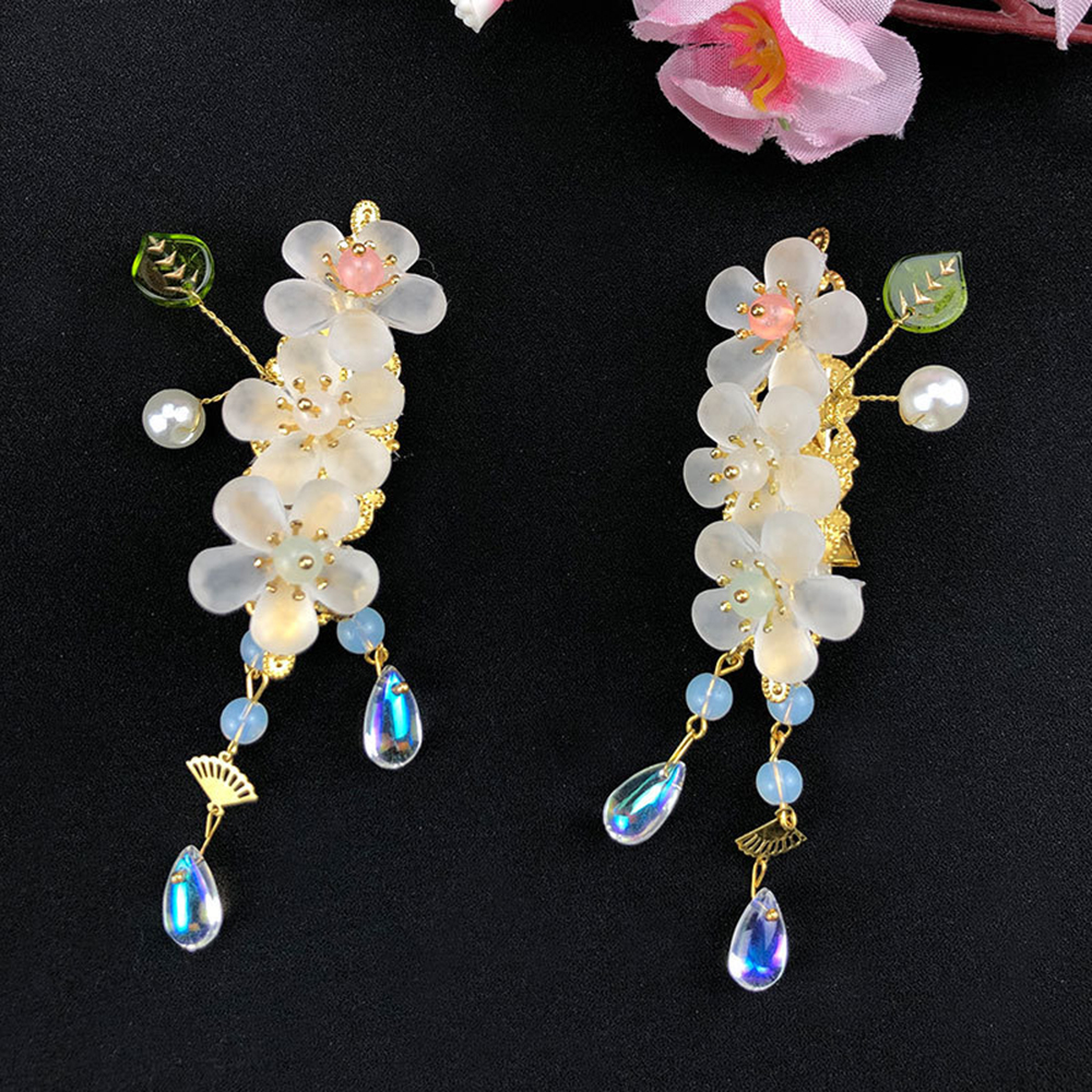 Trâm cài tóc dây tua rua phong cách cổ điển cho cô dâu