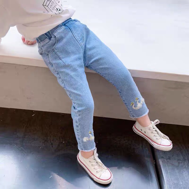 Quần bò quần Jean cho bé gái 10-23 kg hoặc 1 đến 7 tuổi