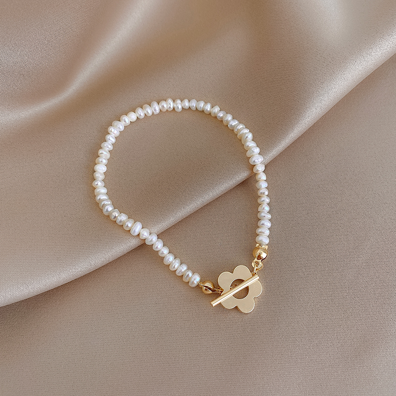 Vòng Tay Ngọc Trai Tự Nhiên Thiết Kế Sang Trọng