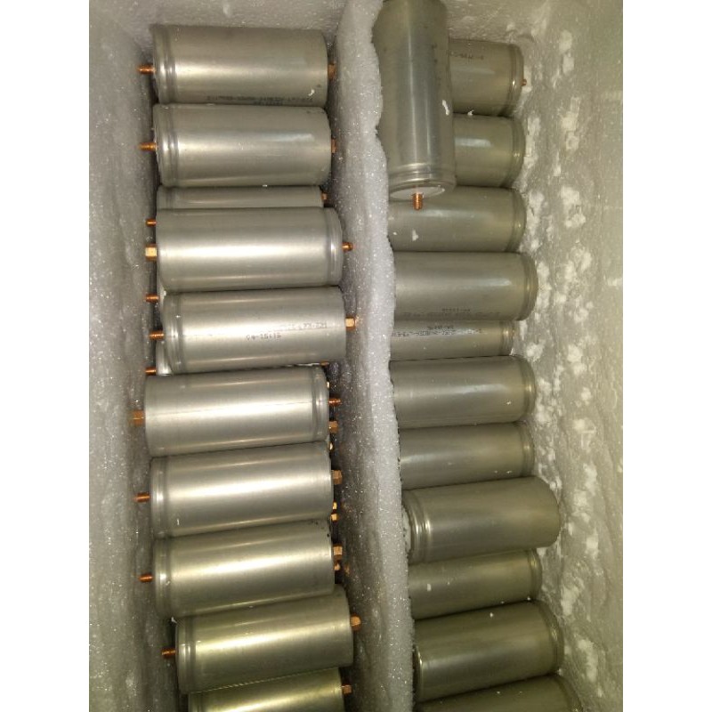 PIN 32650 SẮT PHỐT PHÁT 3.2V 5700mAh - 6000mAh