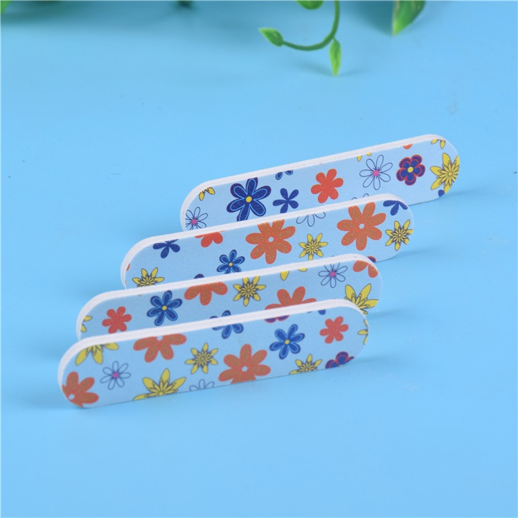 Đồ Dũa Móng Tay Hai Mặt Bằng Nhựa Hình Hoa Thời Trang