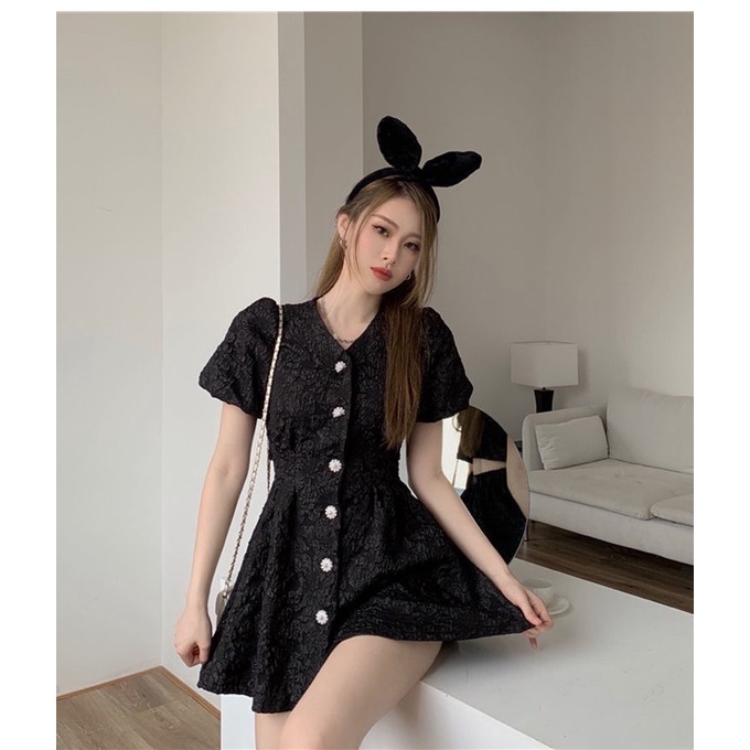 [Rẻ Vô Địch] Đầm nữ cổ chữ V họa tiết dập nổi thanh lịch ngọt ngào nữ tính [Cúc Đá ] - V10 | BigBuy360 - bigbuy360.vn