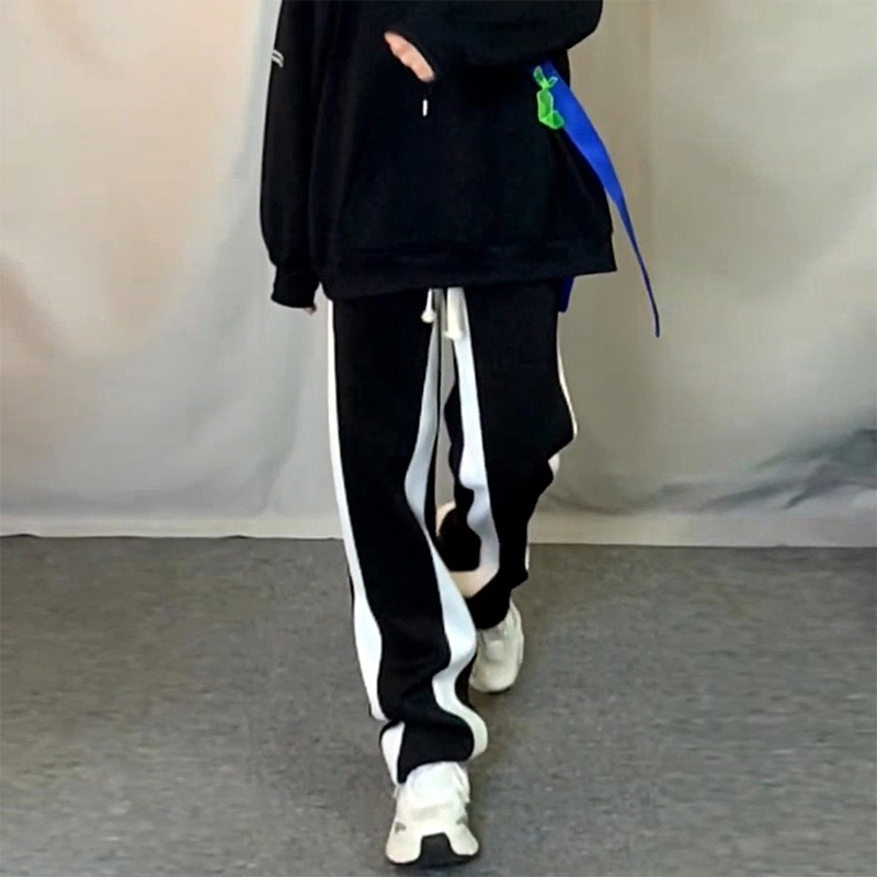 Quần Thể Thao Ống Đứng Viền Sọc Thời Trang Năng Động Cho Nữ