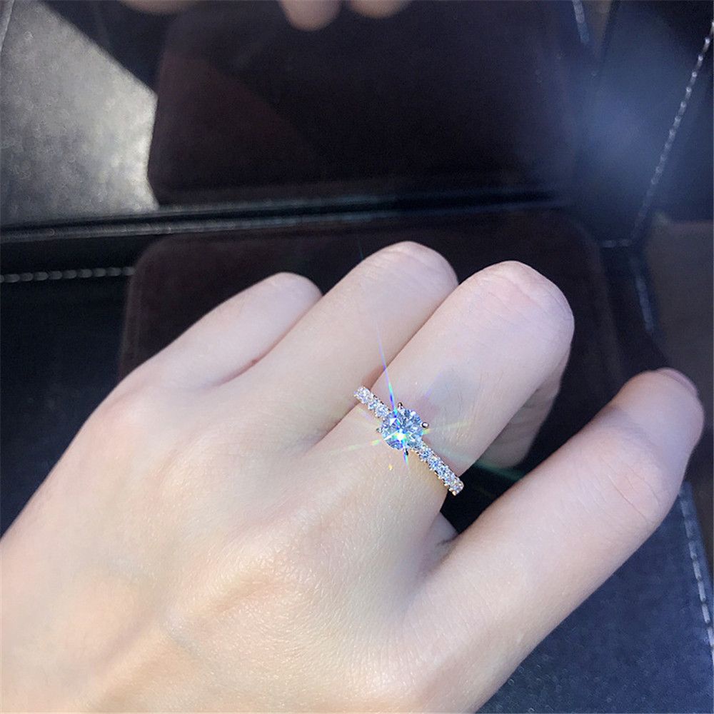 Nhẫn đính đá zircon hình móng vuốt thời trang cho nữ