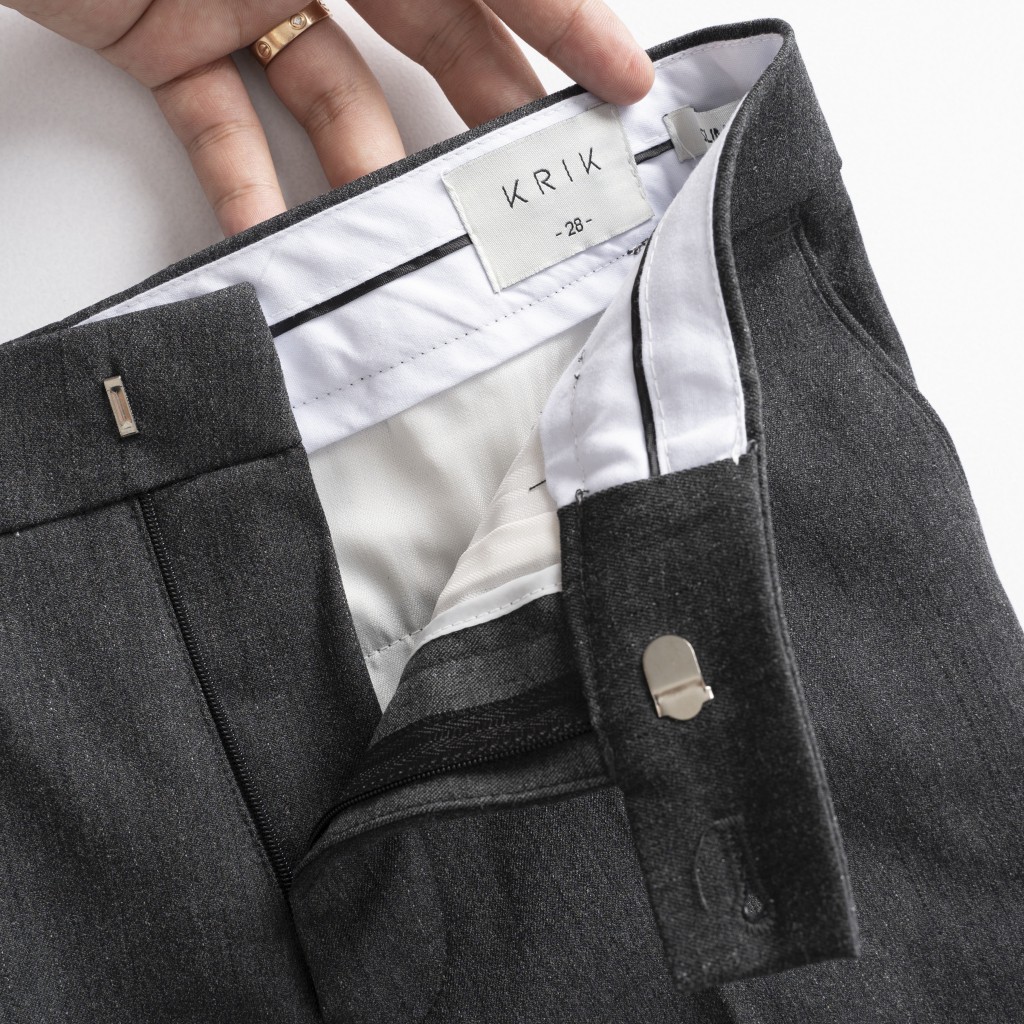 Quần Âu Nam KRIK Dáng Côn Có Họa Tiết Kẻ 8055 | BigBuy360 - bigbuy360.vn