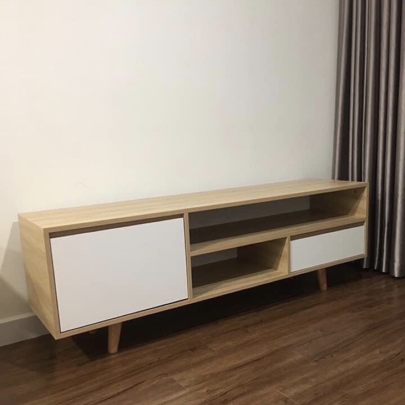kệ tivi phòng khách hiện đại giá rẻ chất gỗ MĐF chống ẩm bốn chân kệ chịu lực cao cấp Trường Mai Sài Gòn