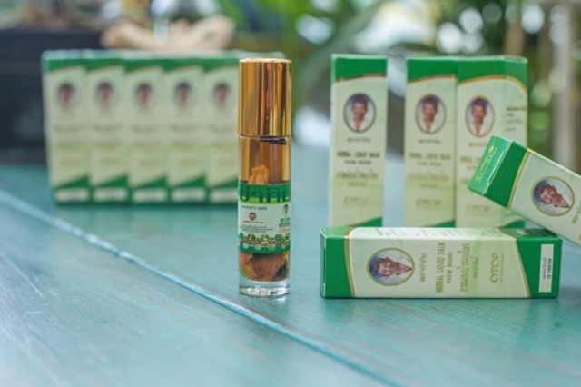 Dầu lăn nhân sâm Thái Lan 22 vị hiệu Ông già Herbal Liquid Balm Yatim Brand