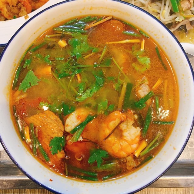 Cốt Lẩu Thái TOM YUM