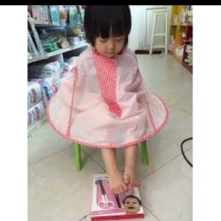 Áo choàng cắt tóc có khay hứng