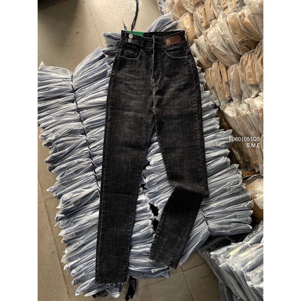 Quần jeans trơn đen xám