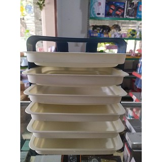 Kệ 6 đĩa đựng thức ăn dán tường.
