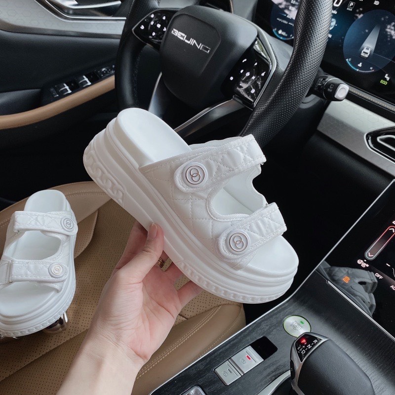 Dép 2 quai đế 7 phân gắn chữ GG, dép nữ đế cao 7cm tôn dáng siêu sang chảnh