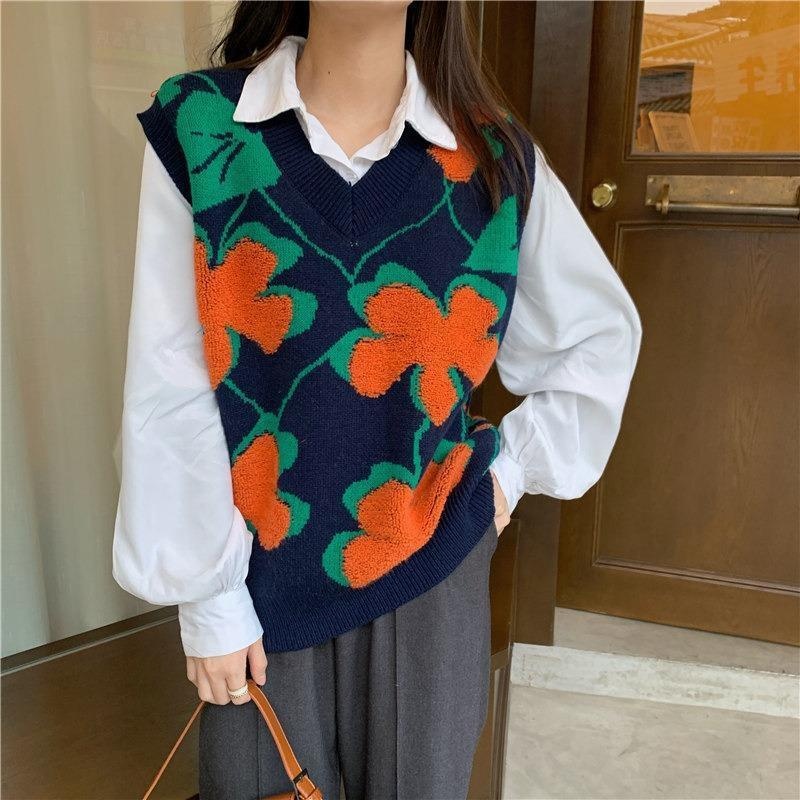 Áo len gile nữ Hàn Quốc cổ chữ v form rộng màu đen phối họa tiết hoa cam kiểu dáng phong cách thời trang M19HD