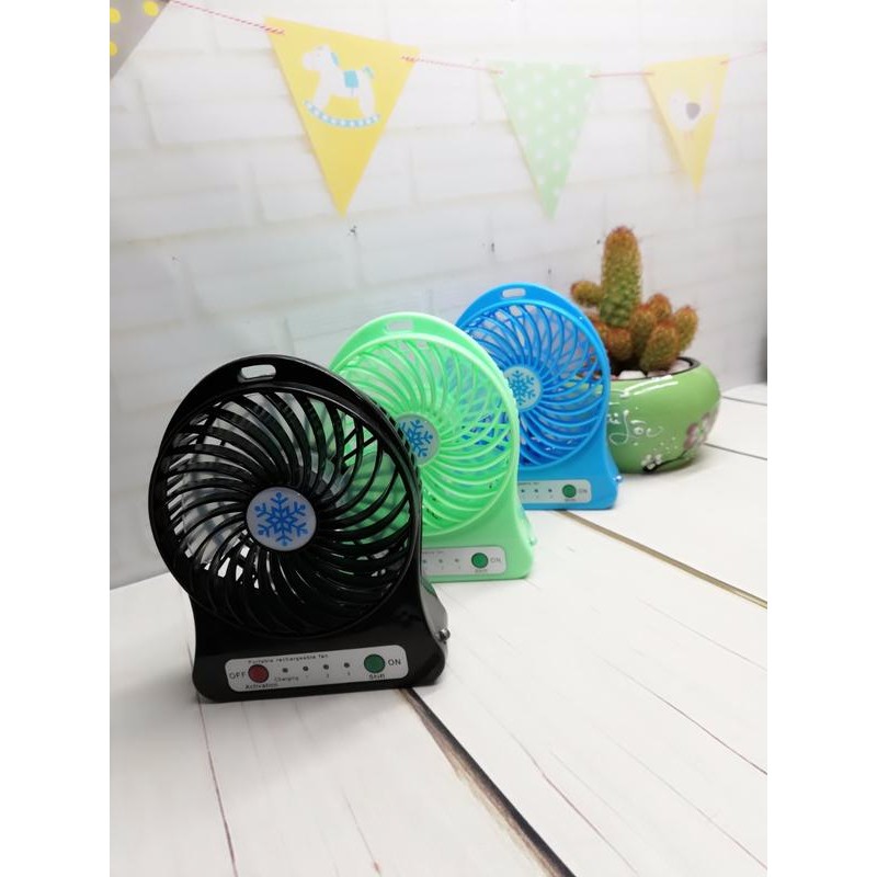 Quạt Sạc Tích Điện USB Mini Fan + Tặng 1 Đèn Led USB -dc1125