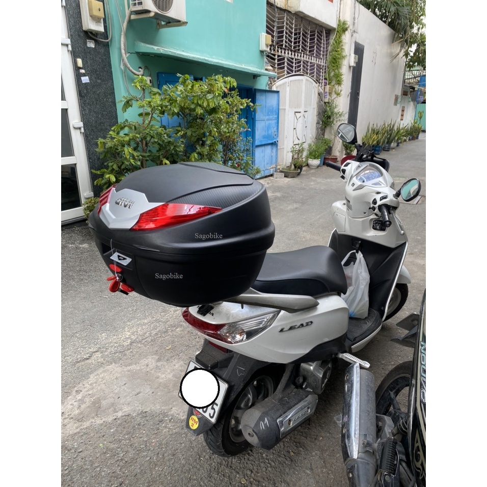 Thùng xe Lead, thùng Givi B360N kèm đế và ốc gắn trên xe Lead, hàng Givi chính hãng, bảo hành 2  năm