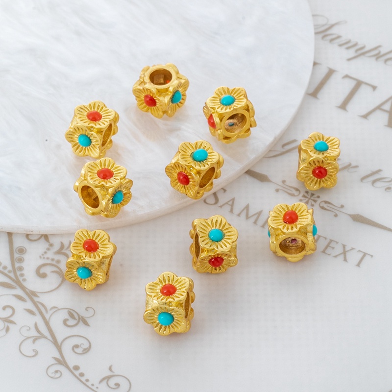 Hạt Xỏ Lỗ Hình Vuông 8MM diy 18K Màu Vàng Kim Zircon Hình Vuông Có Lỗ Nhiều Mặt Làm Trang Sức