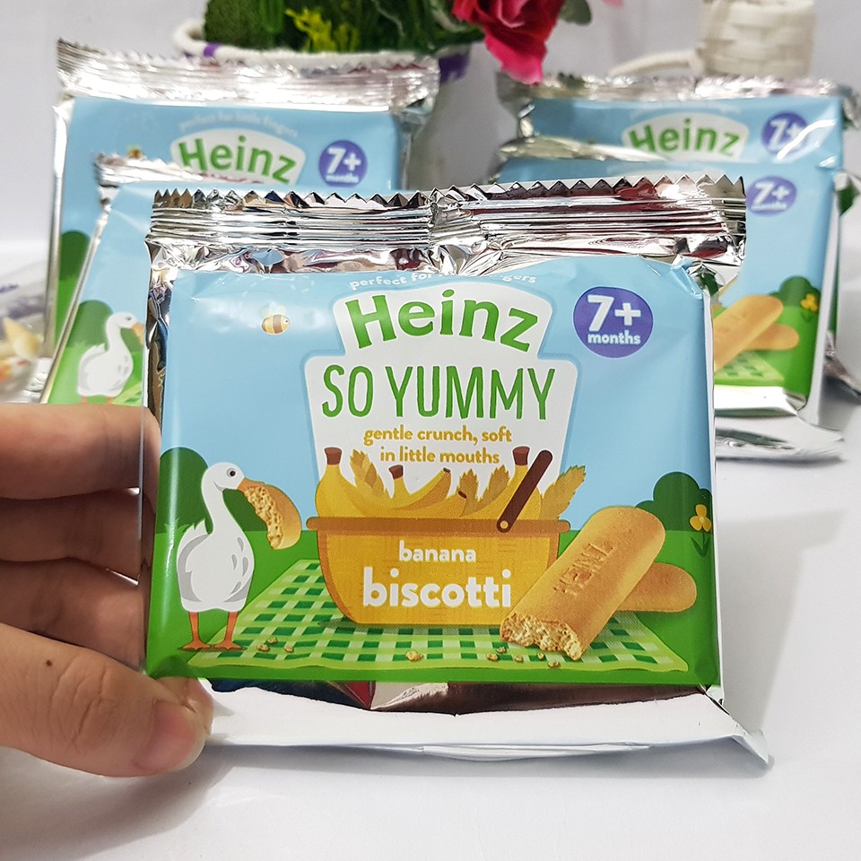 COMBO 2 Gói Bánh Quy Ăn Dặm Heinz Vị Táo Và Chuối Thơm Ngon Cho Bé Từ 7M+ Date 2021