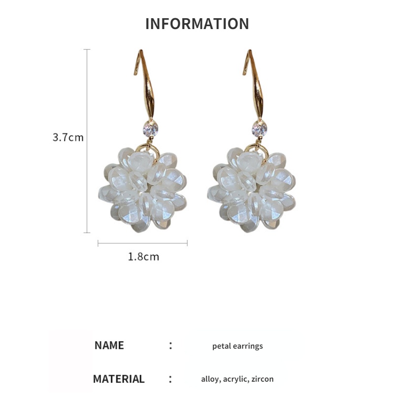 Khuyên Tai Hình Cánh Hoa Đính Ngọc Trai Nhân Tạo Thời Trang