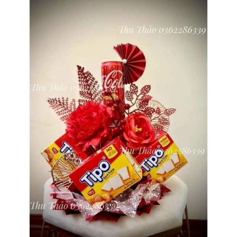 set trang trí tháp bánh hoa lụa