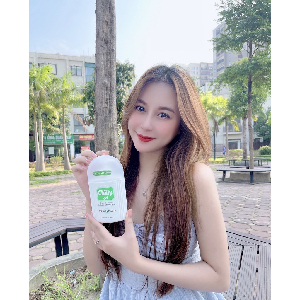 Chilly - Dung dịch vệ sinh phụ nữ -  số 1 tại Italy -  (200ml/chai)
