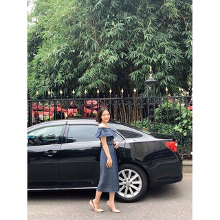 Đầm trễ vai
