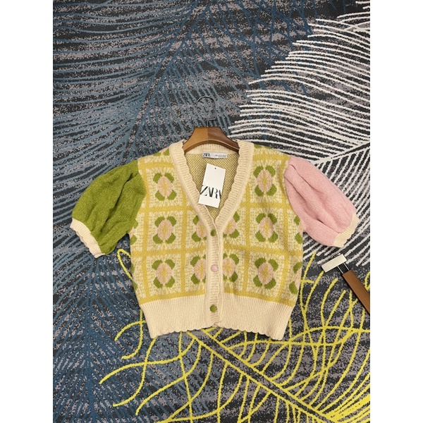 Order áo len xuất dư ZARA của nữ Áo dệt kim crop tay bồng phối màu