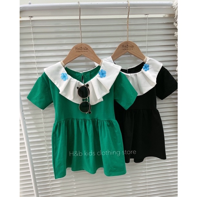Váy xinh cổ trắng phối hoa xanh cho bé gái