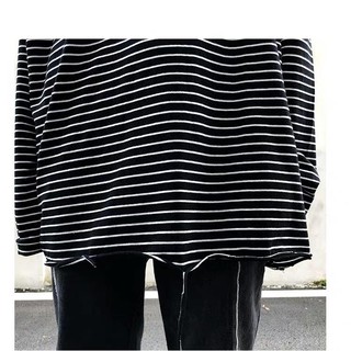Striple disstress tee