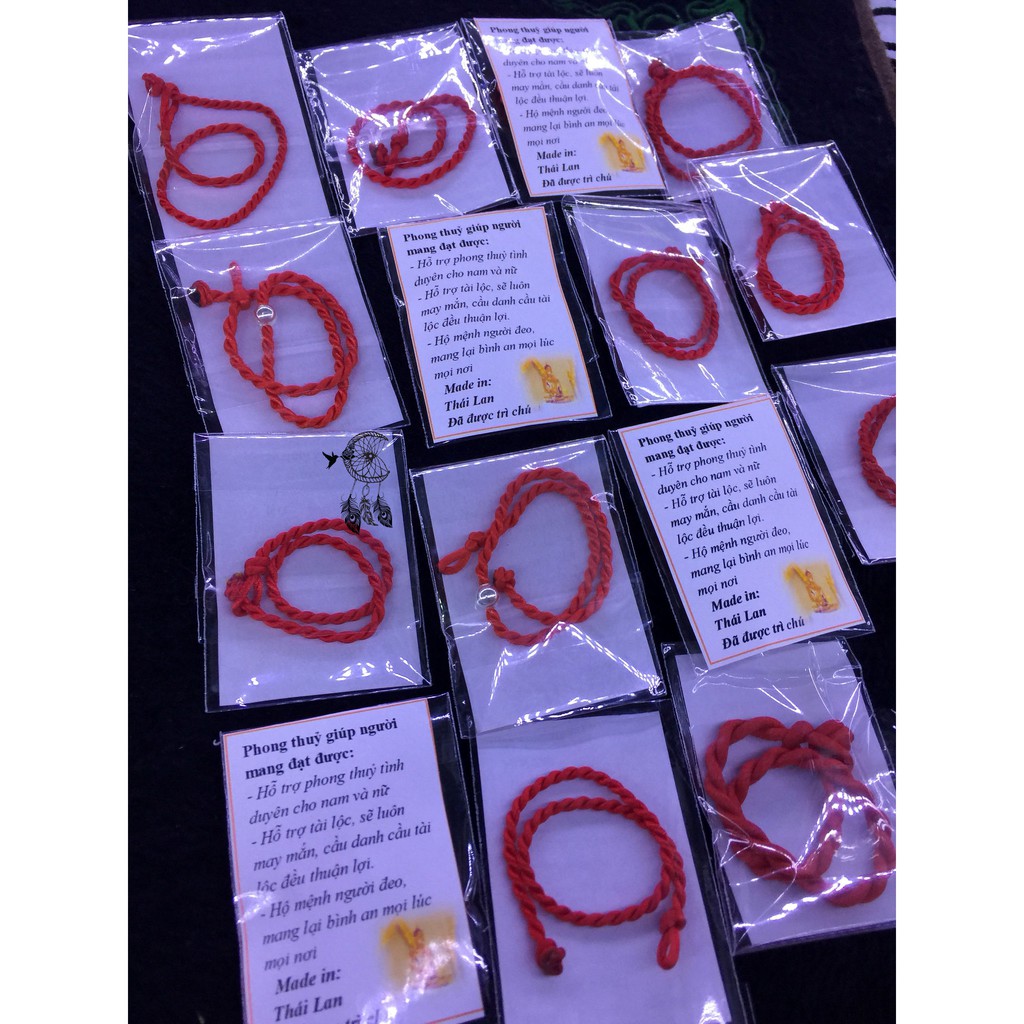 Vòng chỉ đỏ may mắn - Thái lan