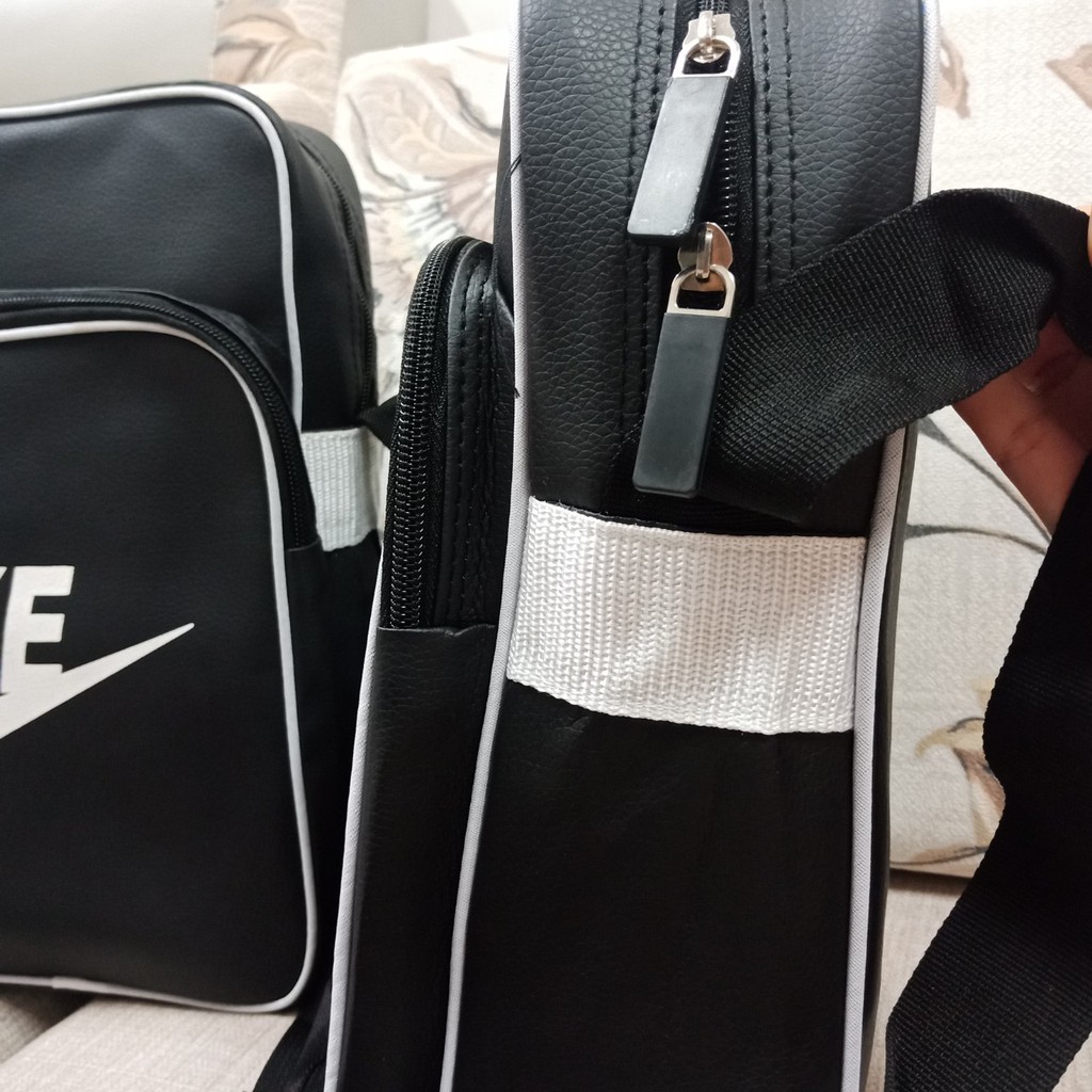 SALE HẾT MẪU - Túi đeo chéo 2 ngăn in hình nam nữ đều đeo được