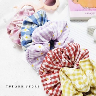 Scrunchies kẻ hoa cúc nhiều mẫu lựa chọn